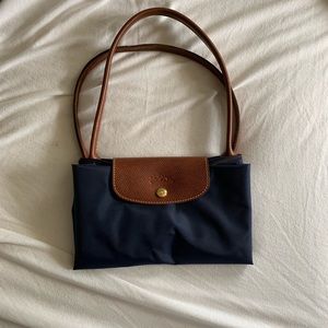 Large Long Champ Le Pliage in Navy